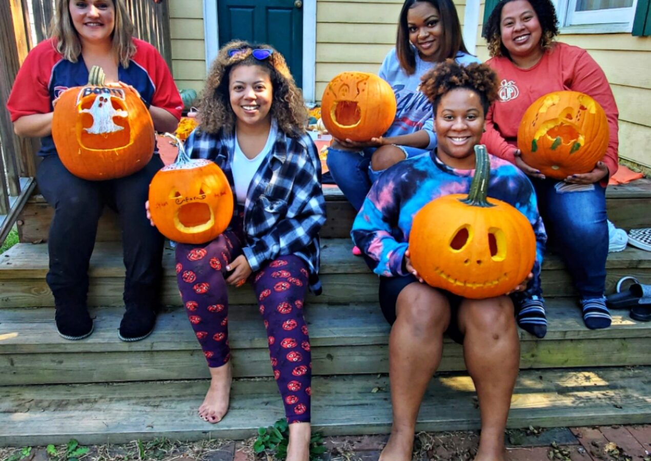 8 Steps To The Best Pumpkin Carving Party